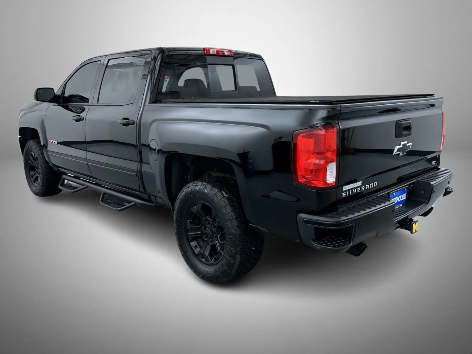 Used 2018 Black Chevrolet LTZ image 7