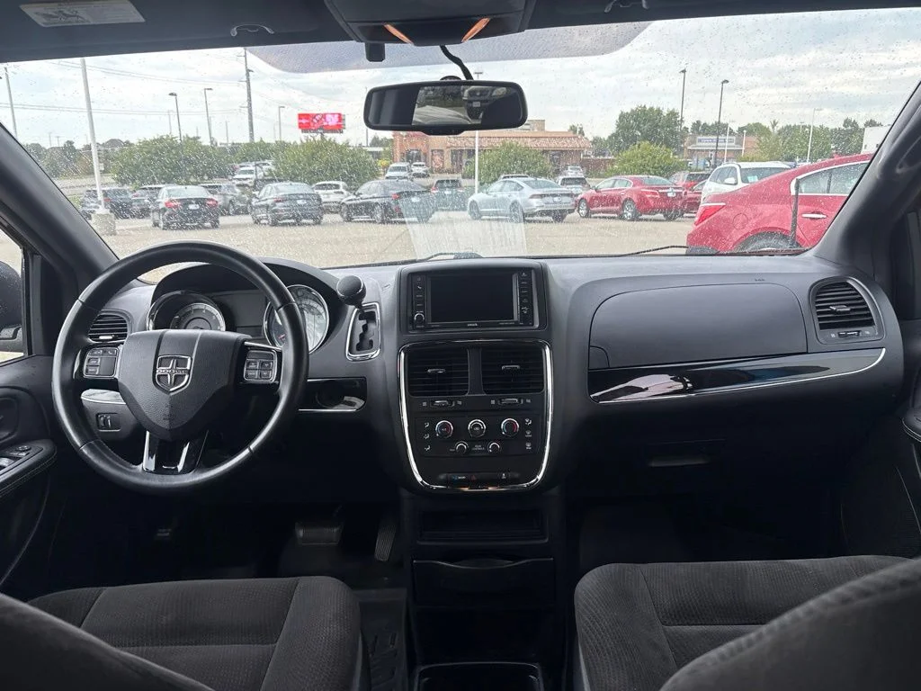 Used 2017 Red Dodge SE Plus image 29
