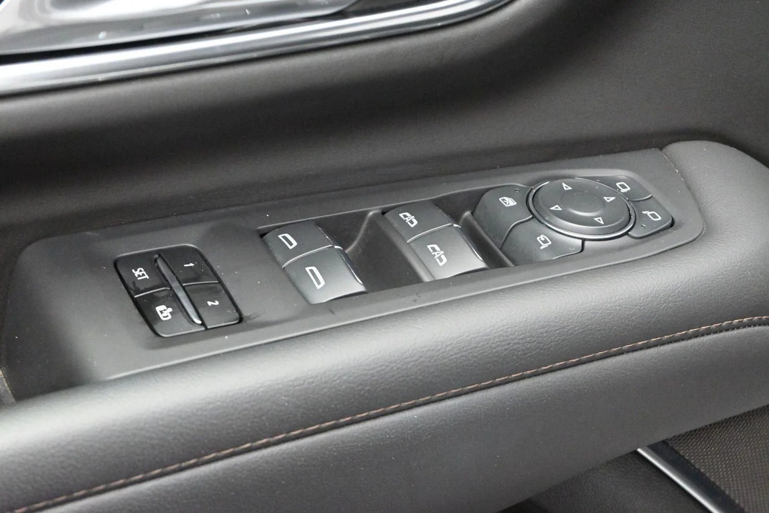 Used 2024 Summit White Chevrolet High Country image 15
