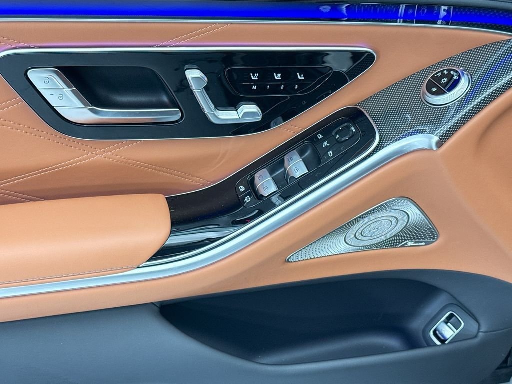 New 2026 Obsidian Black Metallic Mercedes-Benz S 63 E AMG® image 23