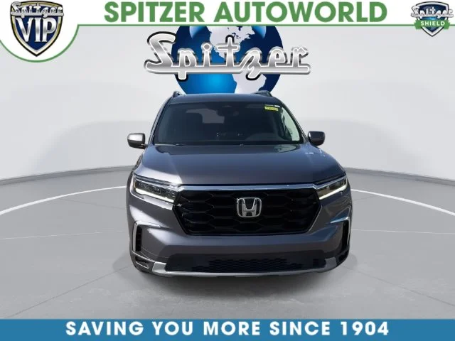 Used 2025  Honda Touring image 6