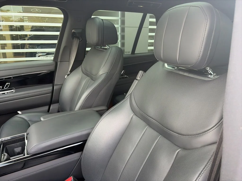 Certified Used 2023  Land Rover SE image 16