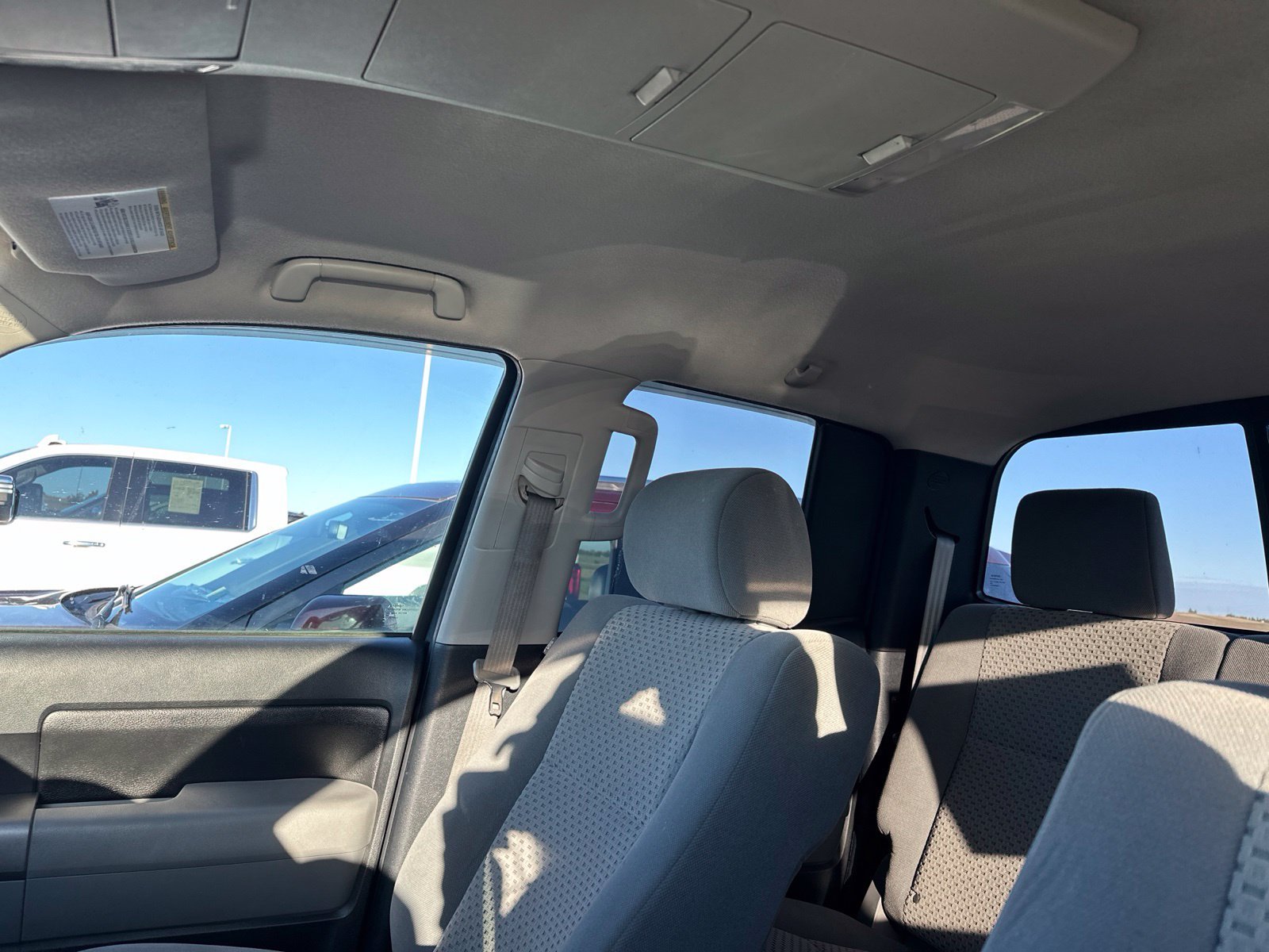 Used 2010 Blue Toyota Grade image 6