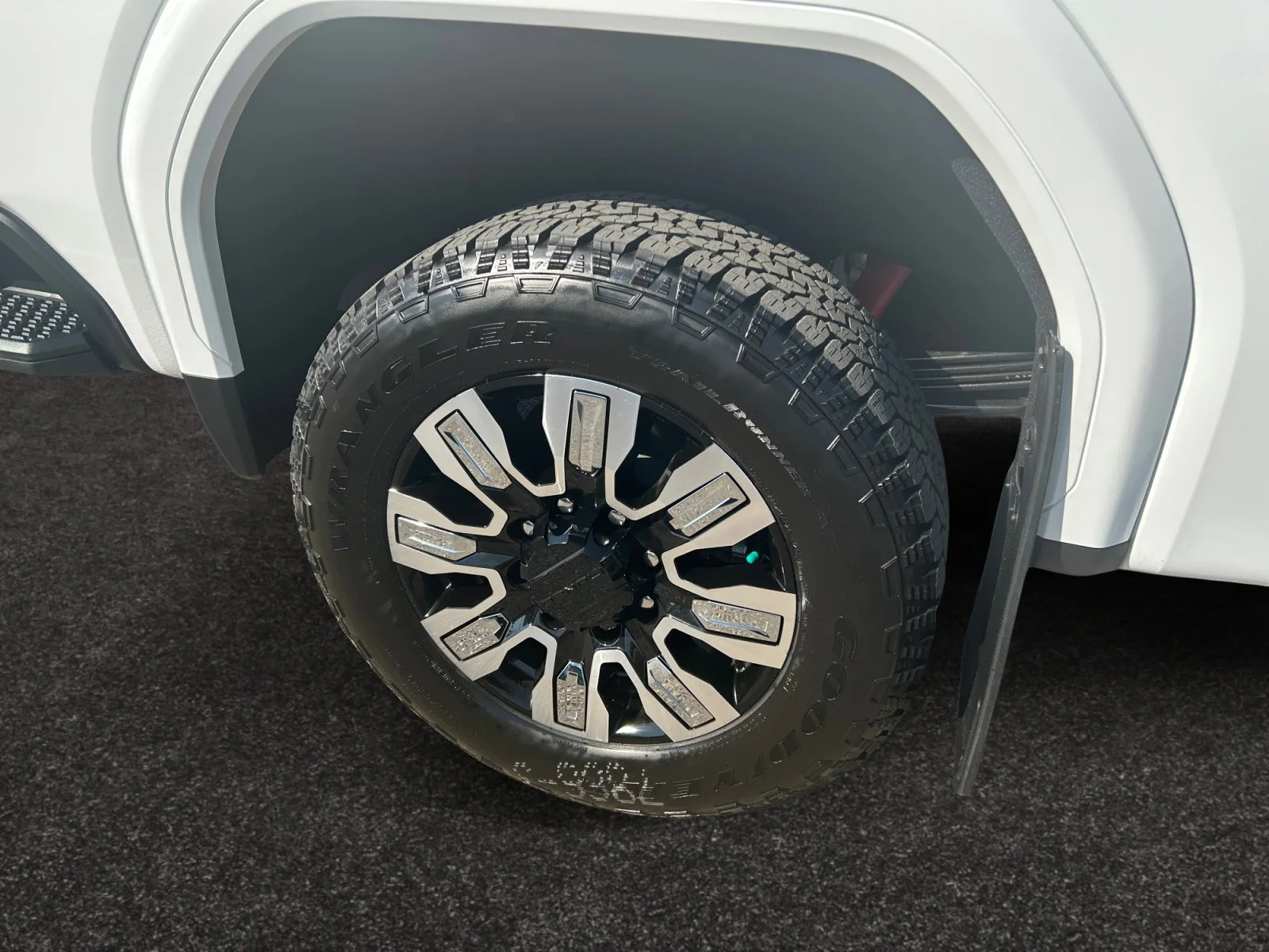 New 2026 Summit White GMC Denali image 9