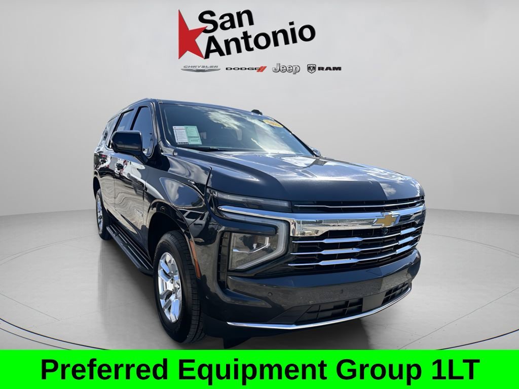 Used 2025 Gray Chevrolet LT image 3