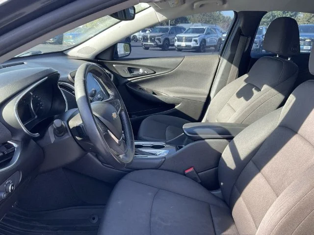 Used 2016 Gray Chevrolet LT image 9