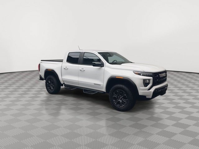 Used 2024 Summit White GMC 4WD Elevation image 37