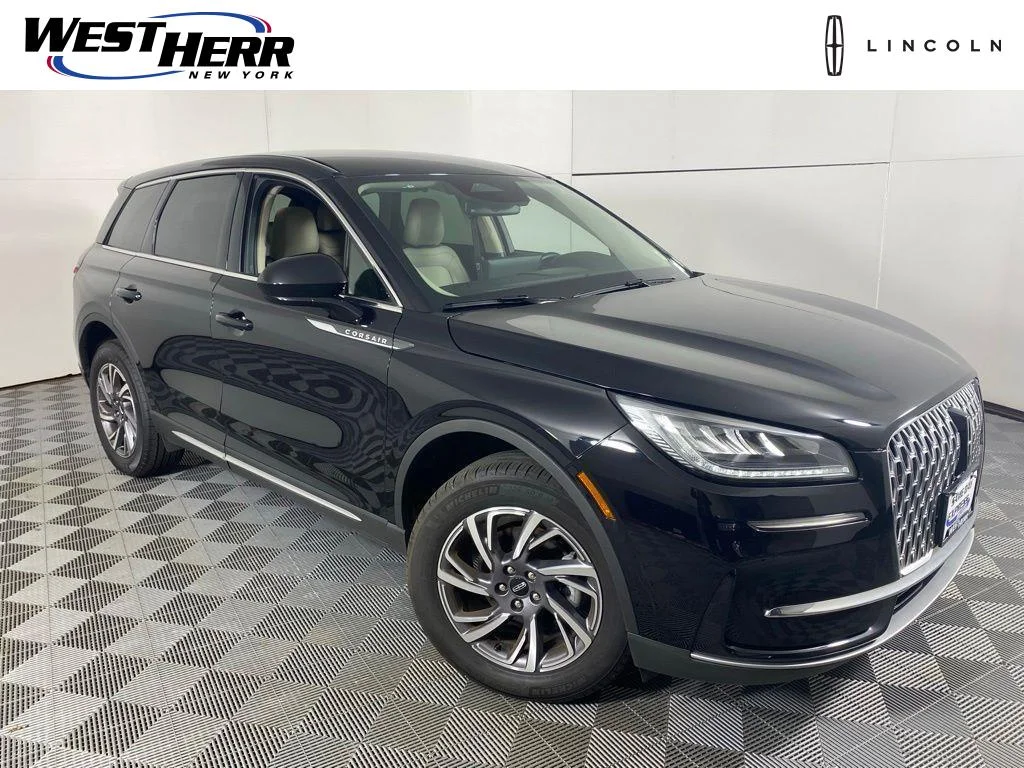 Used 2025 Infinite Black Metallic Clearcoat Lincoln Premiere image 1