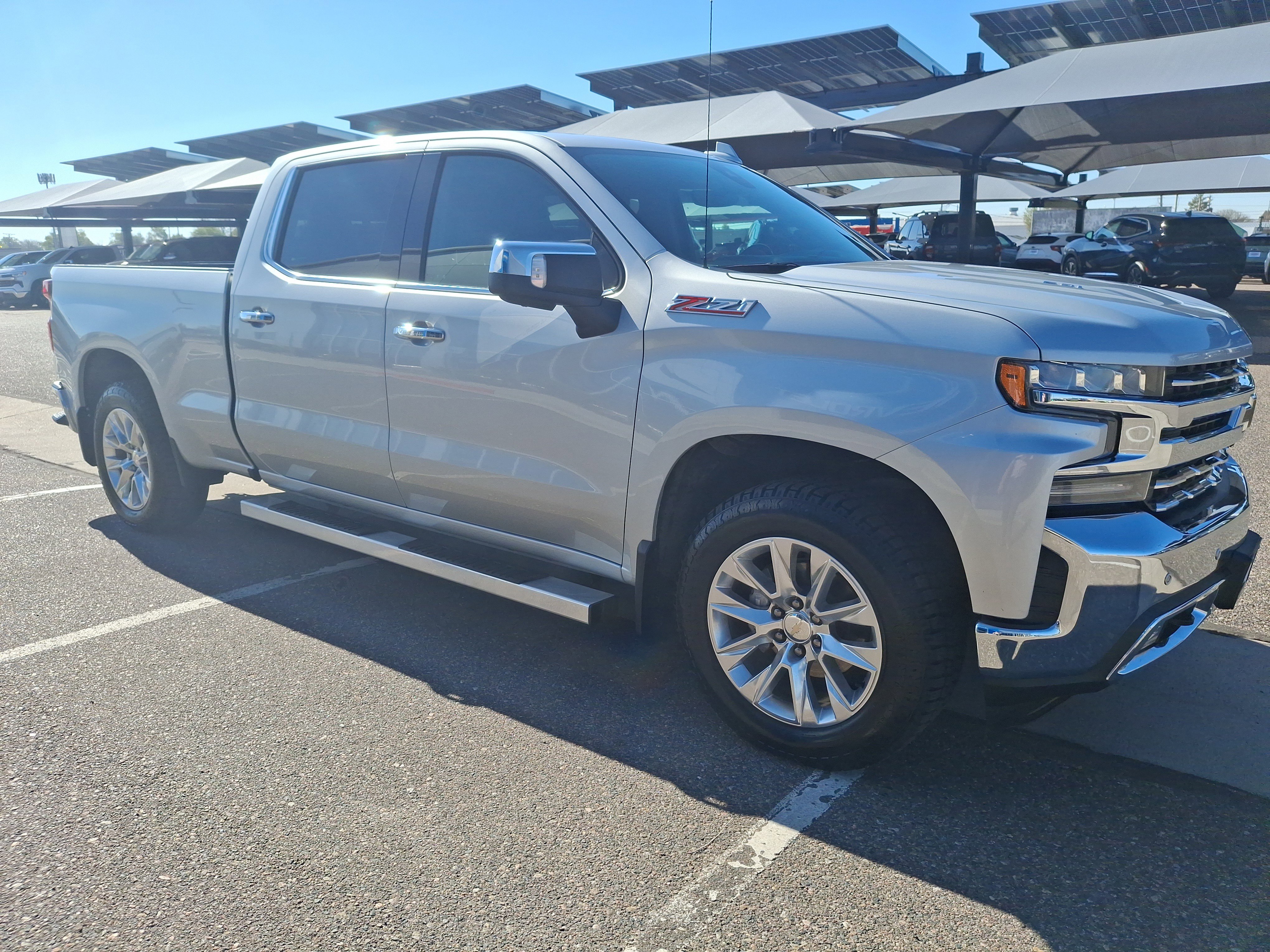 Used 2020 SILVER ICE METALLIC Chevrolet LTZ image 7