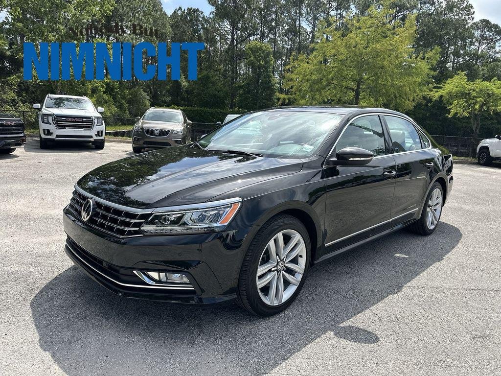 2016 Volkswagen Passat 3.6L SEL Premium Auto's photo