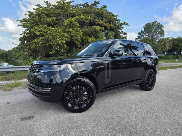2026 Land Rover Range Rover SE