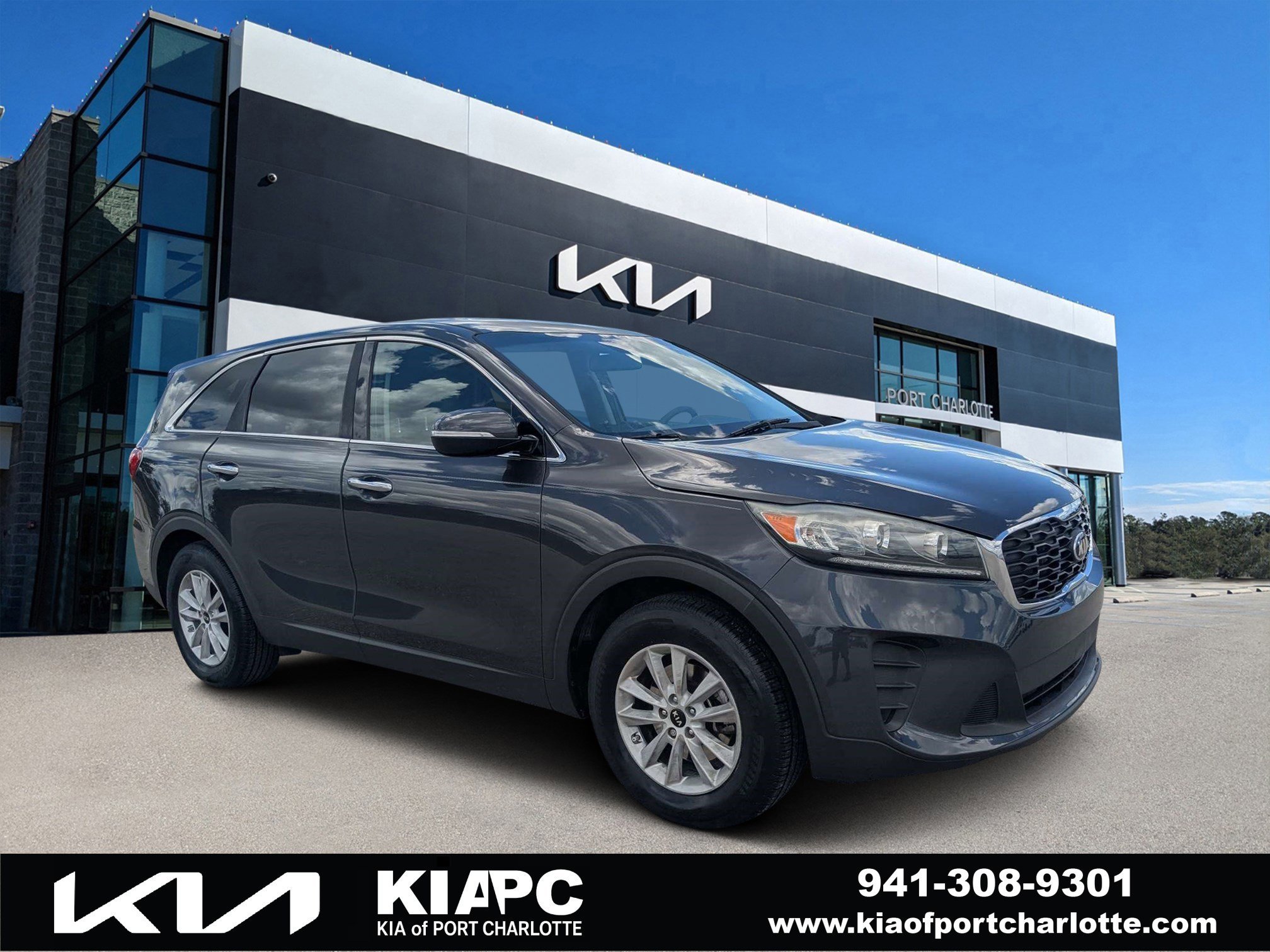 2019 Kia Sorento LX AT's photo