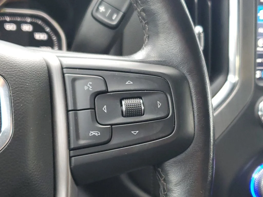 Used 2022 Black GMC Denali image 25