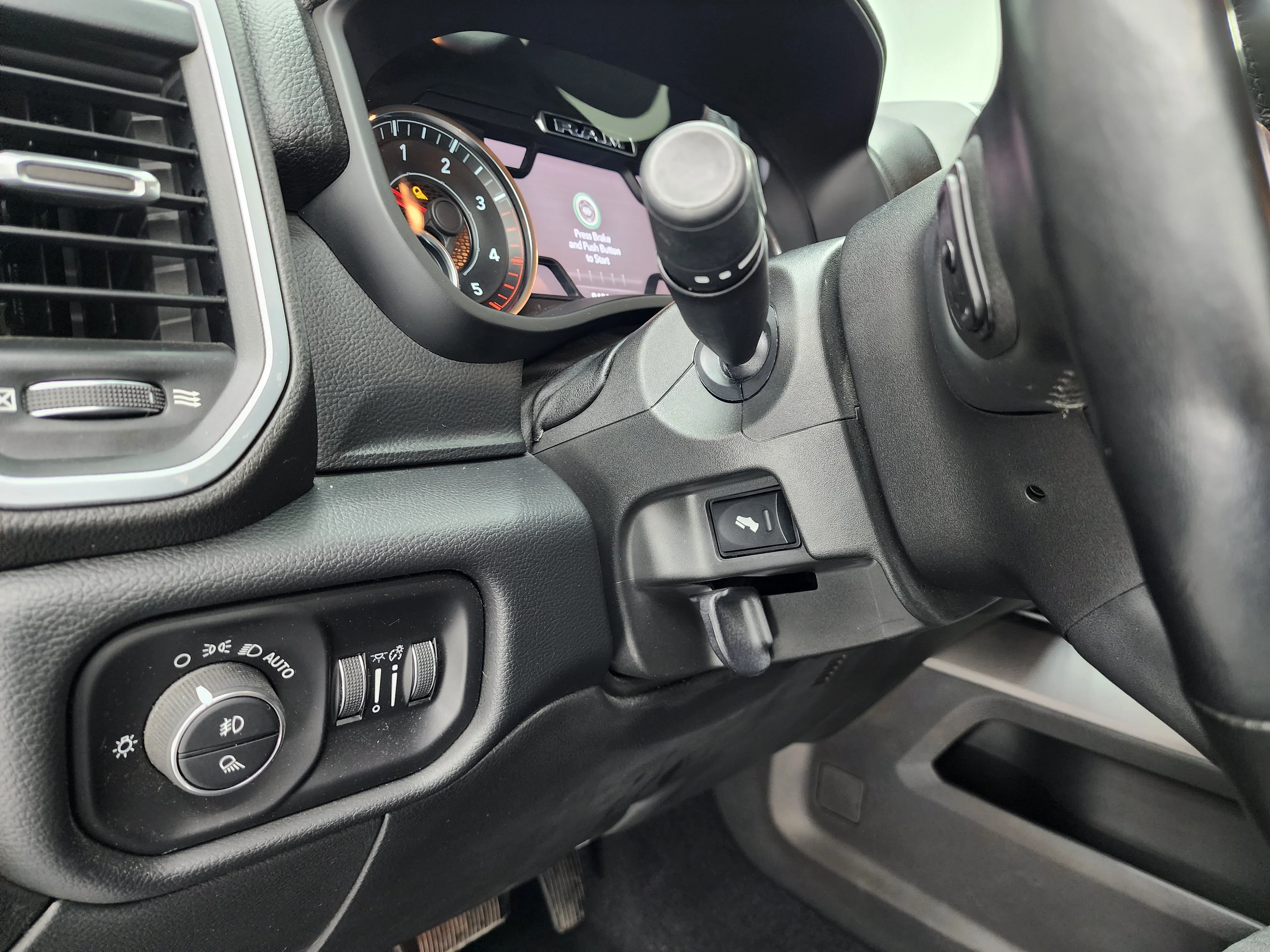 Used 2019 Bright White Clearcoat Ram Big Horn image 45