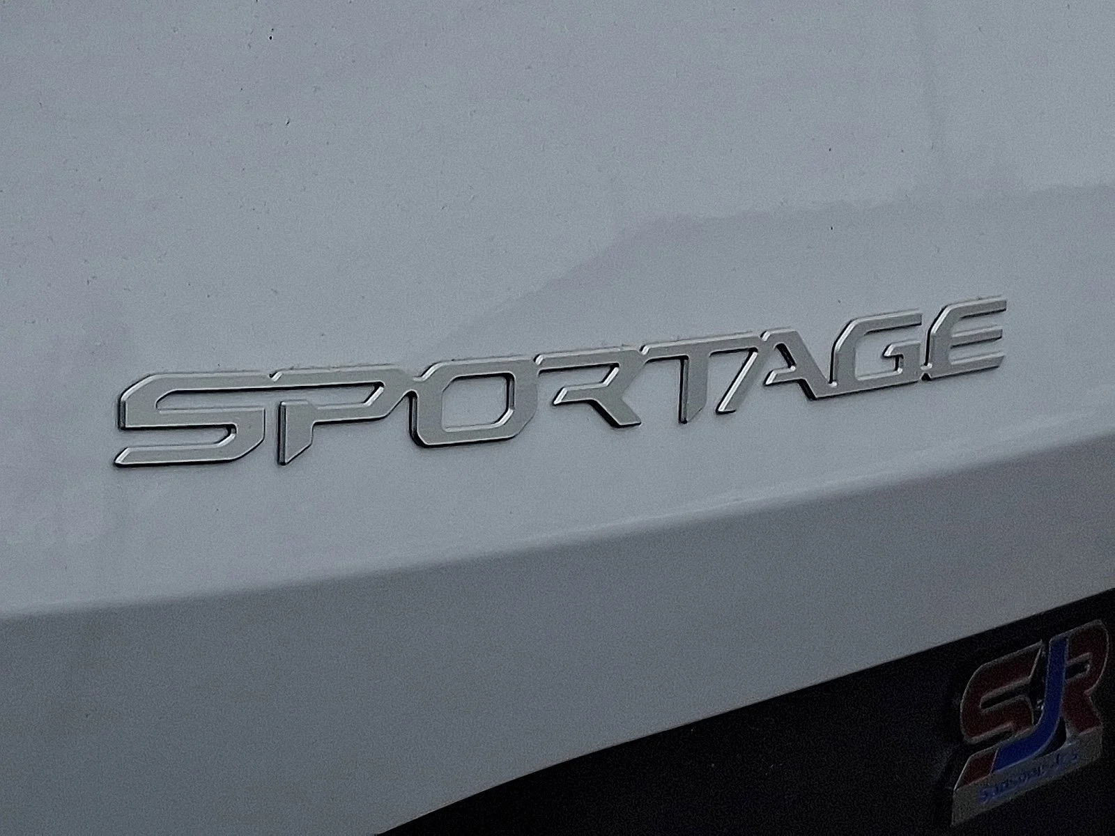 New 2026 Glacial White Pearl Kia EX image 4