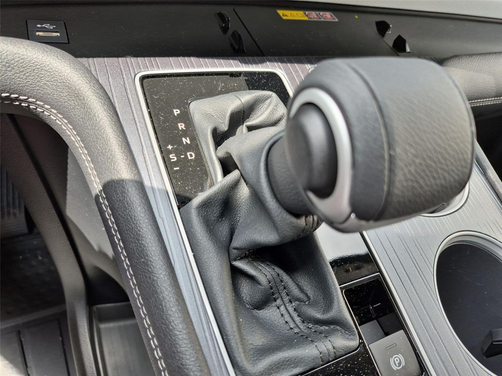 Used 2026 Wind Chill Pearl Toyota XLE image 29