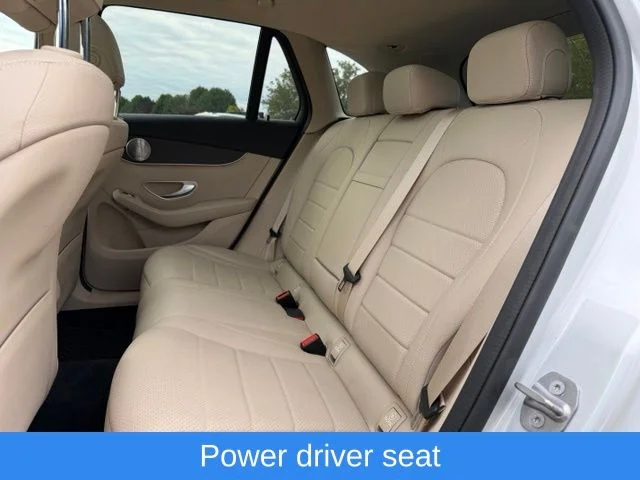 Used 2020  Mercedes-Benz GLC 300 image 17