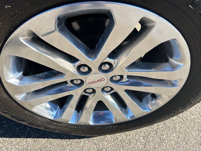 Used 2015 Quicksilver Metallic GMC SLT image 11