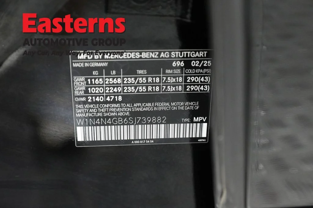 Used 2025 Black Mercedes-Benz GLA 250 image 34