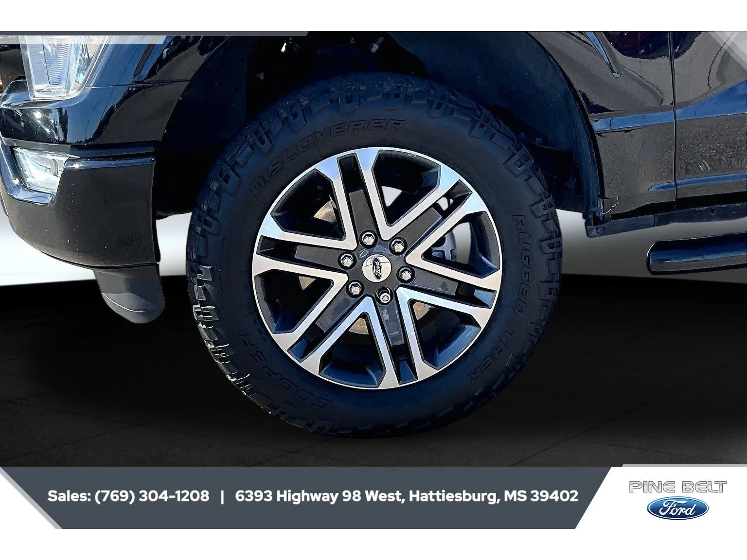 Used 2022 Agate Black Metallic Ford XL image 7
