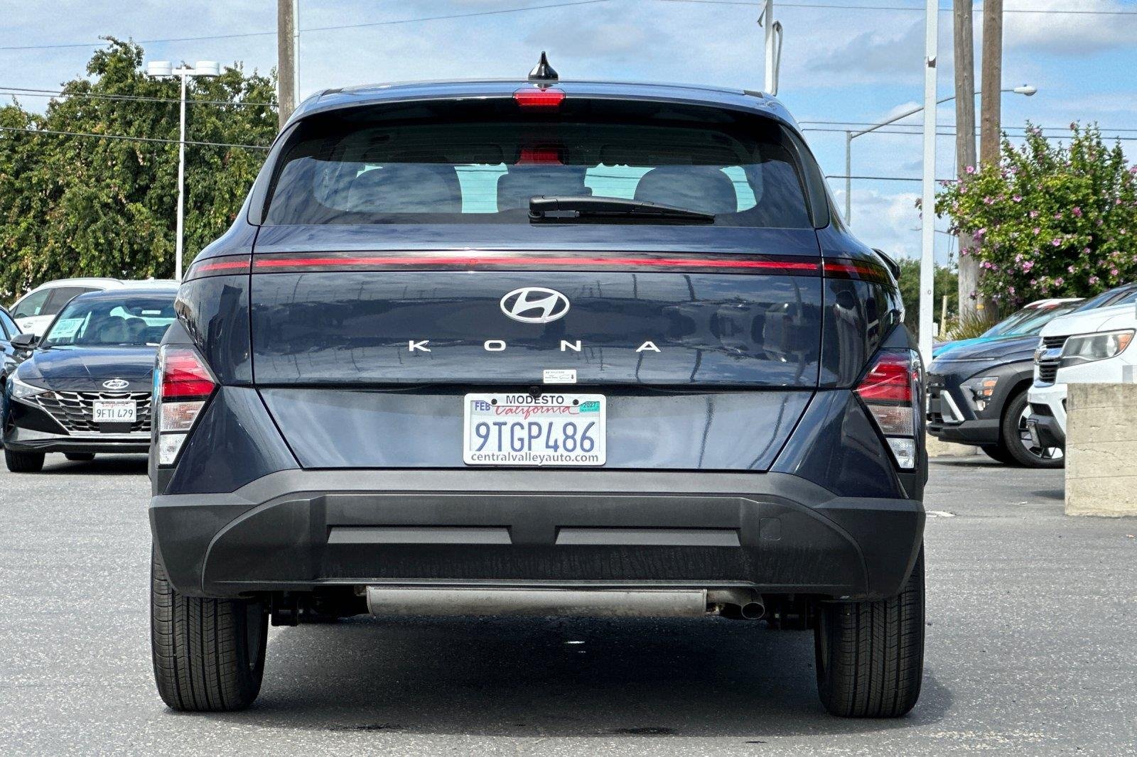 Used 2026 Denim Blue Pearl Hyundai SE image 4