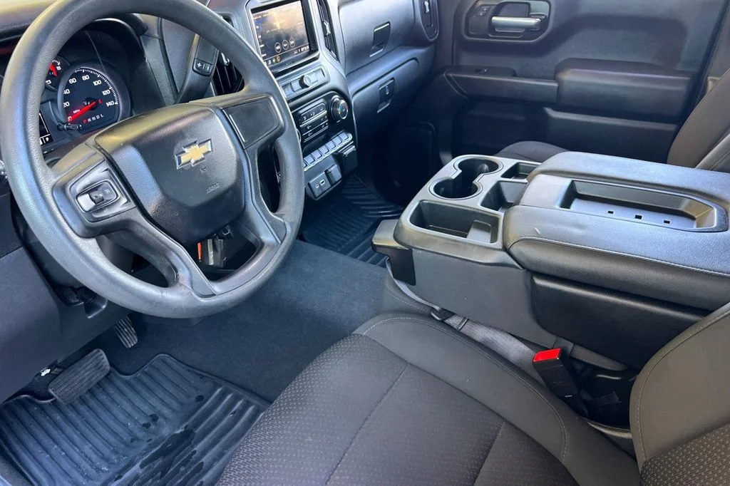 Used 2021 Black Chevrolet Custom image 12