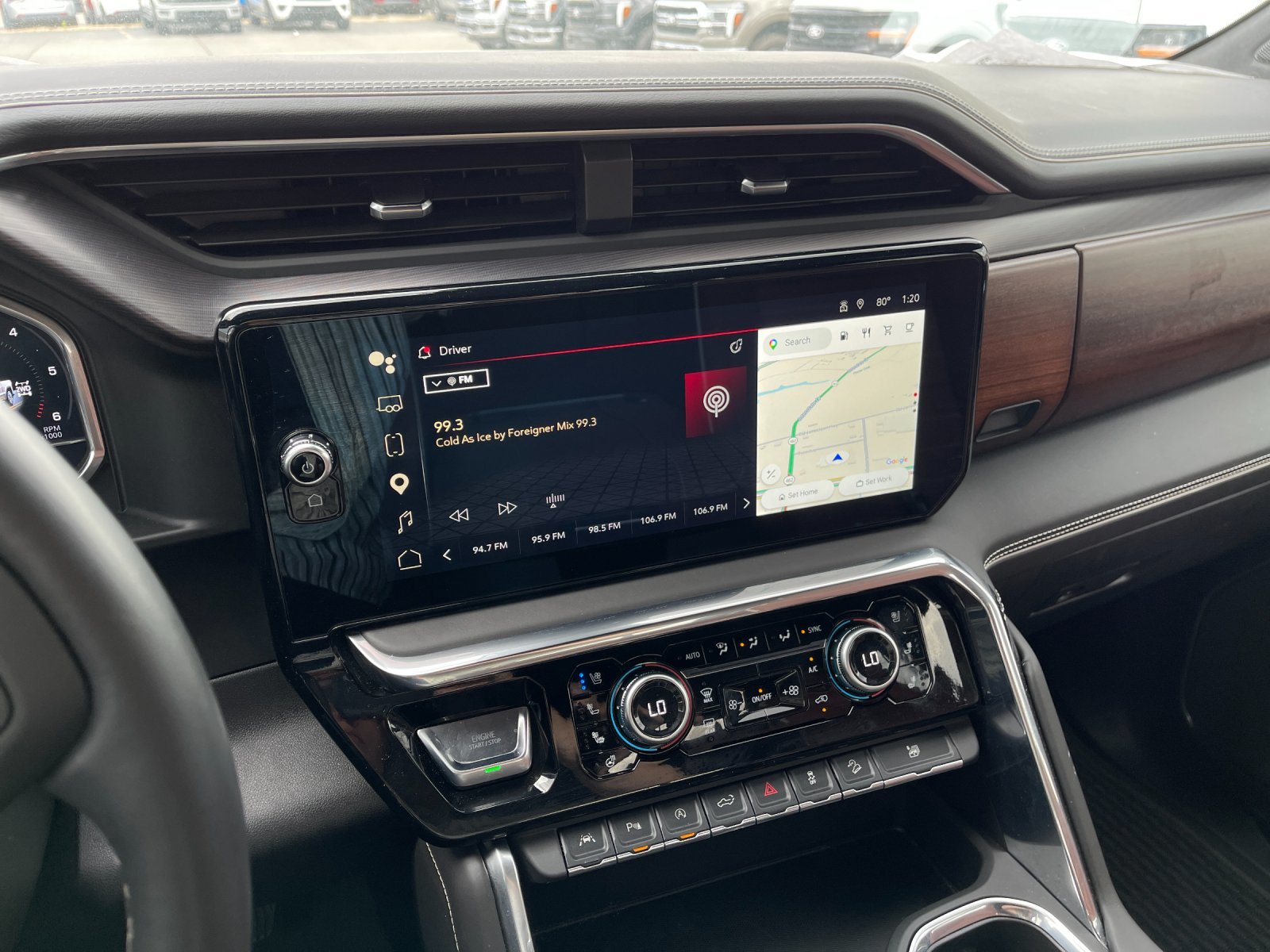 Used 2024 Black GMC Denali Ultimate image 20