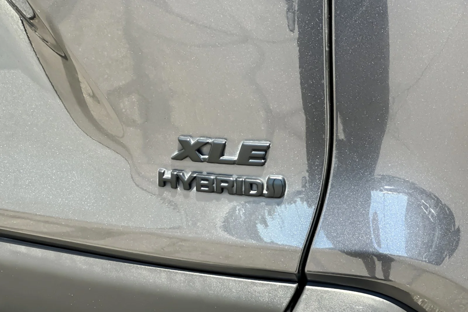 Certified Used 2021 GRAY METALLIC Toyota Hybrid XLE image 26
