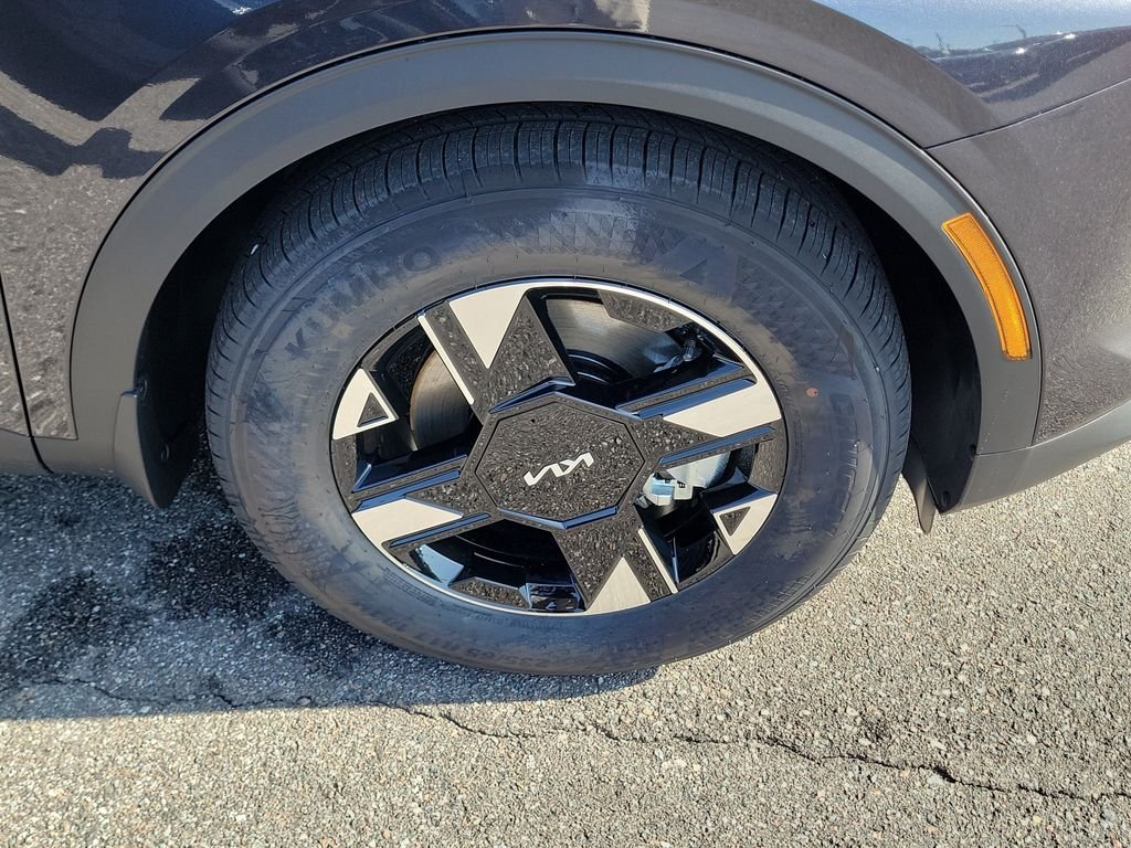 New 2026 Gray Kia LX image 39
