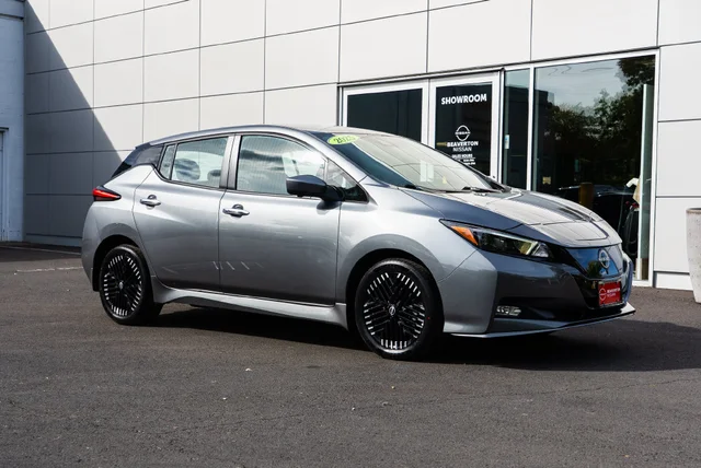 2025 Nissan Leaf SV Plus
