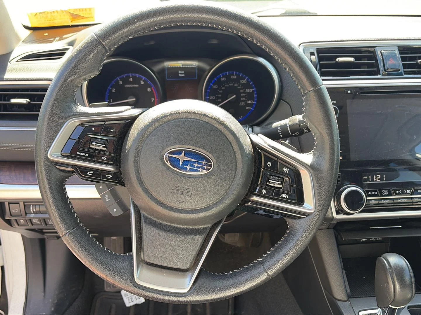 Used 2019 Crystal White Pearl Subaru Limited image 5