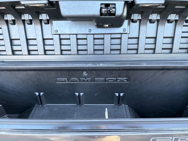 Used 2022 Granite Crystal Metallic Clearcoat Ram Laramie image 7