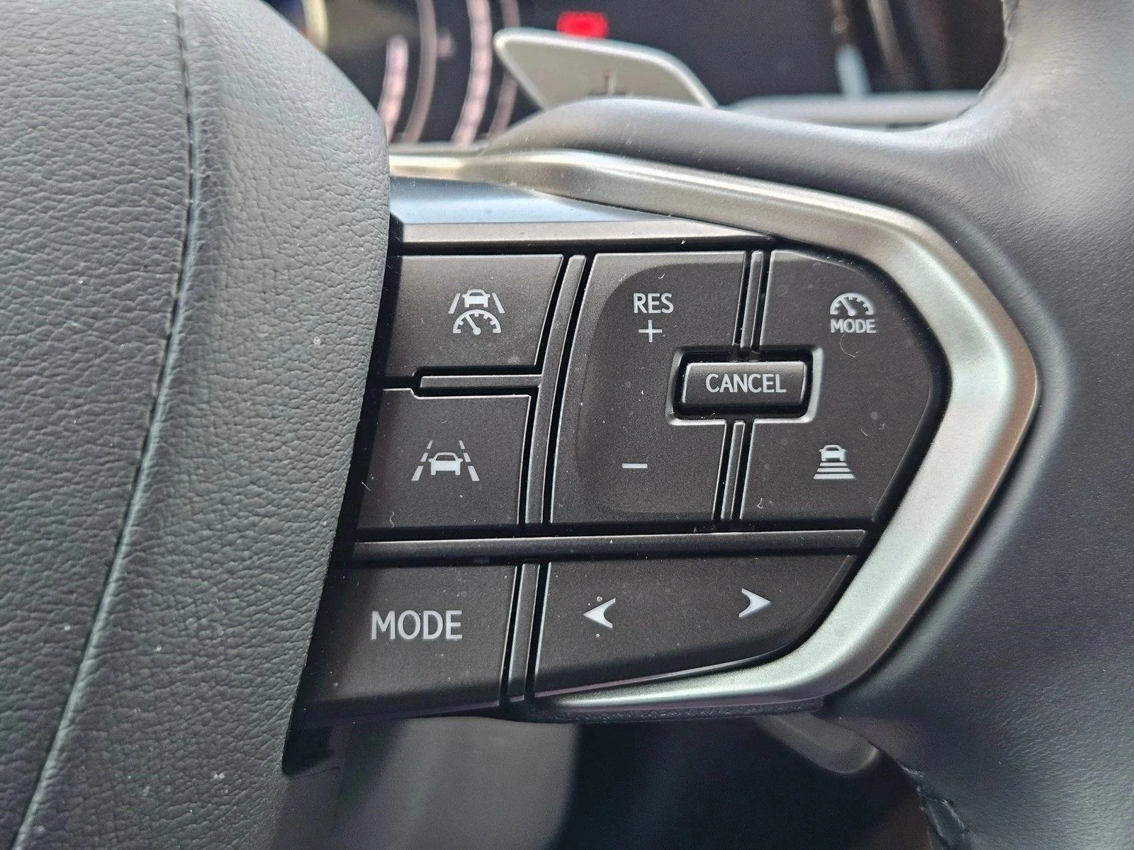 Certified Used 2025 Caviar Lexus NX 250 Premium image 12