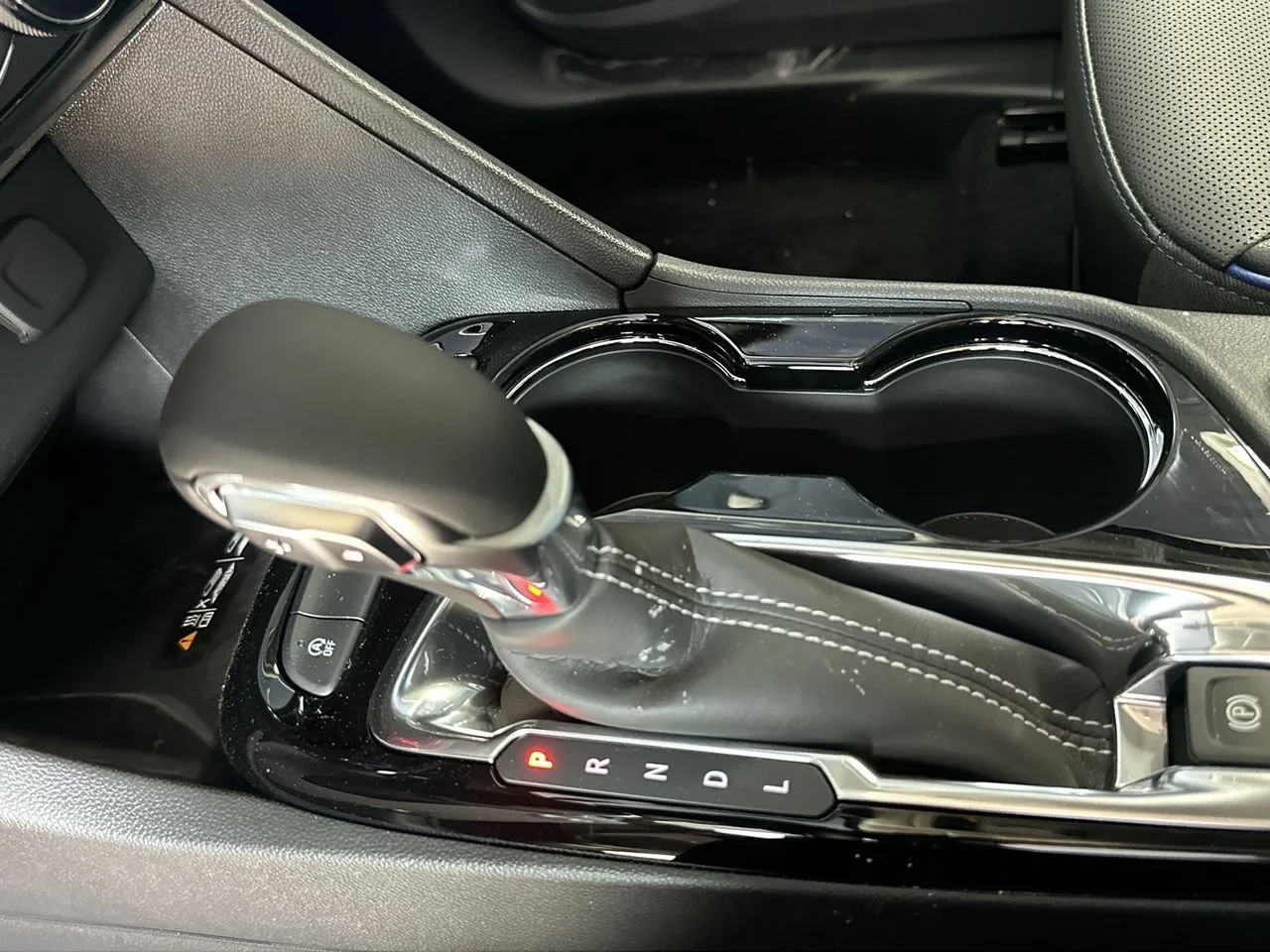 2026 Buick Encore GX Sport Touring - Photo 21