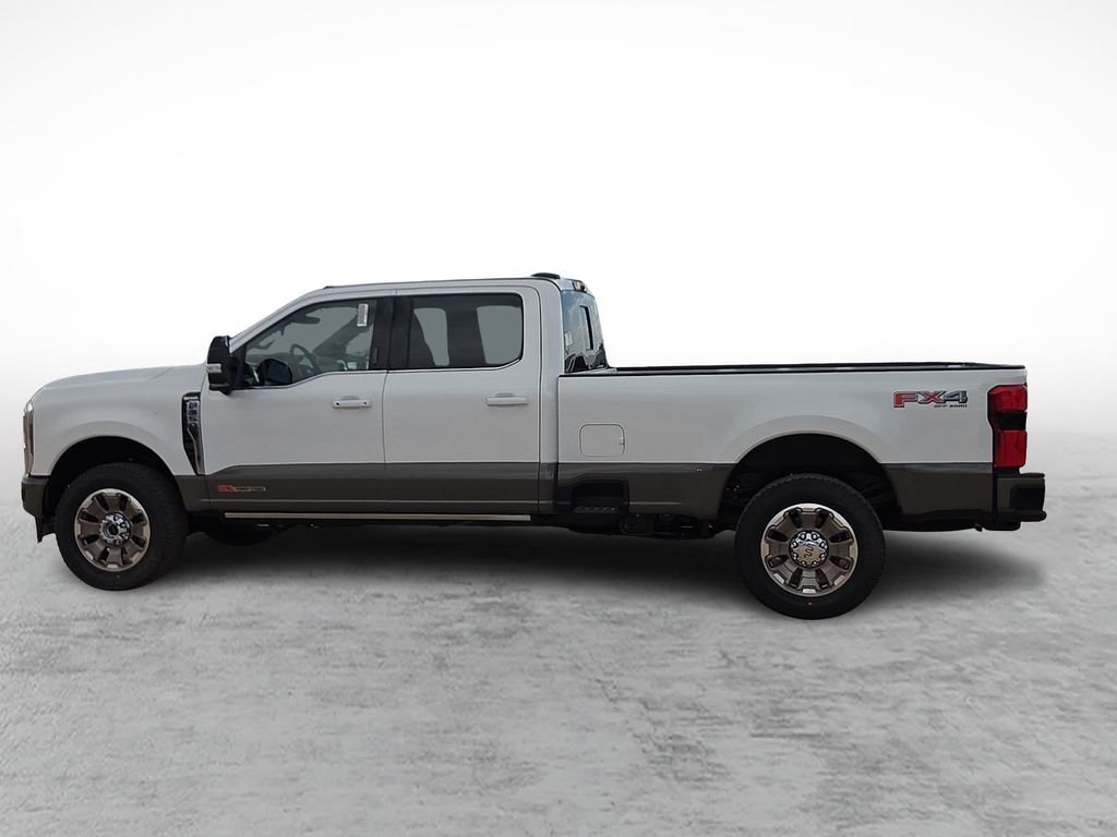 New 2026 Star White Metallic Tri-Coat Ford F-350® King Ranch® image 6