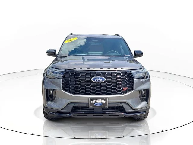 Used 2025 Gray Ford ST image 2