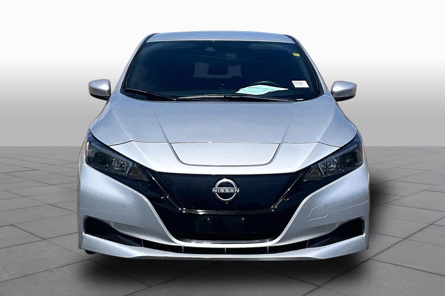 Used 2025 Brilliant Silver Metallic Nissan S image 3