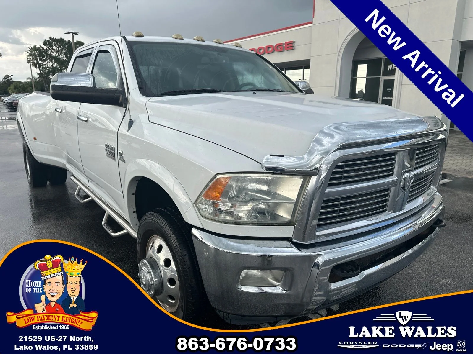 Used 2011 White Ram Laramie image 9