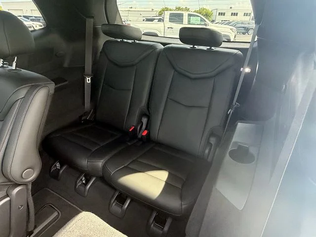 Used 2024 White Cadillac Premium Luxury image 11