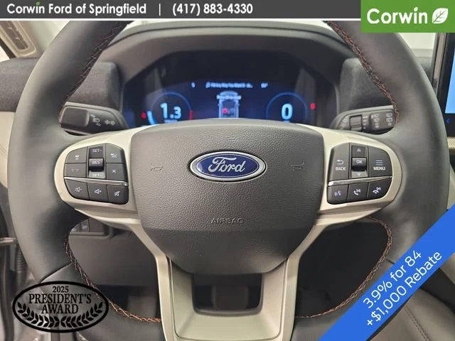 New 2026 Space White Metallic Ford Active image 31