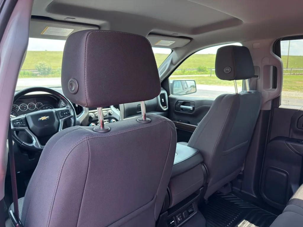 Used 2020 Black Chevrolet LT image 27