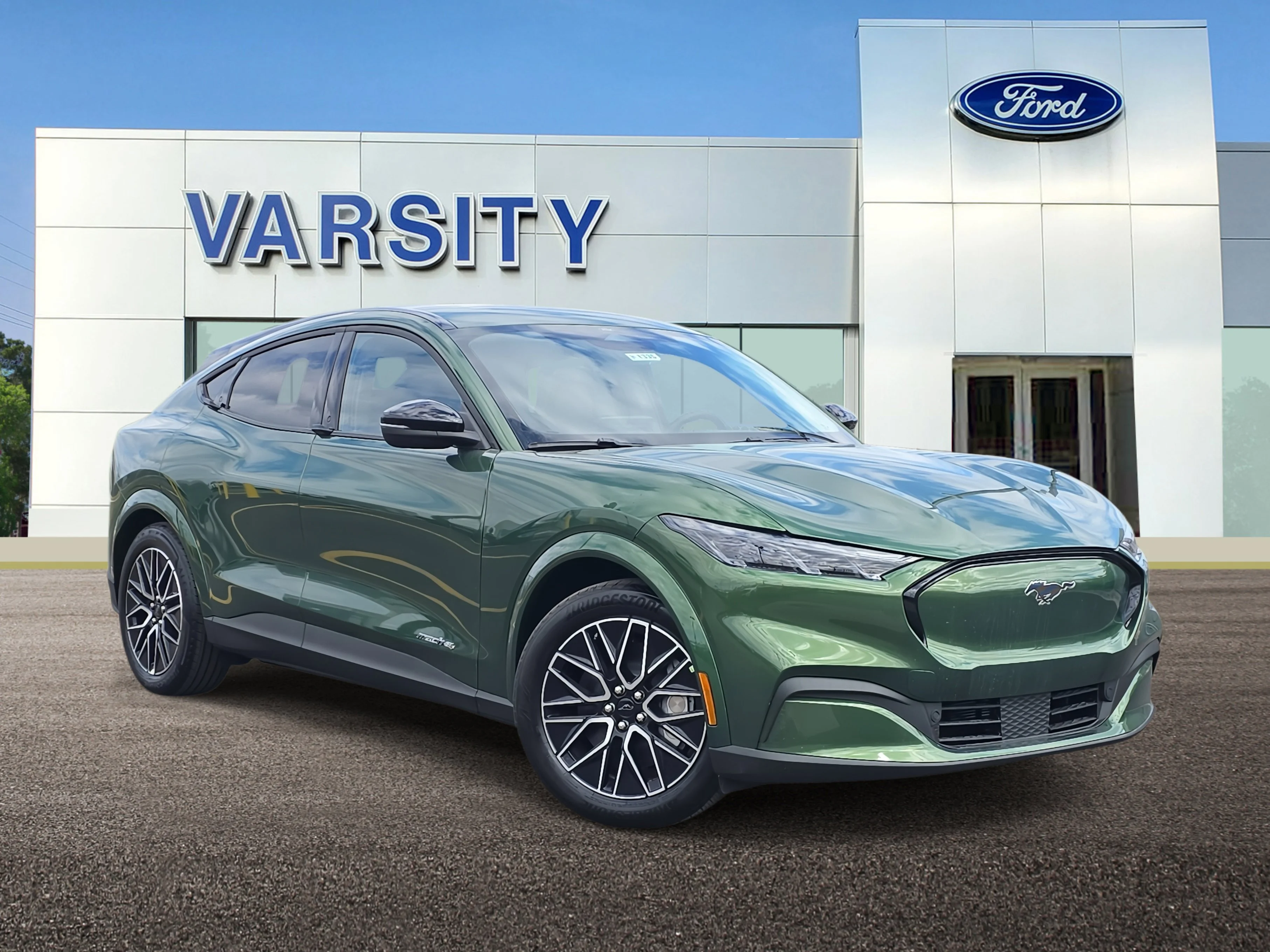 2026 Ford Mustang-Mach-e Premium's photo