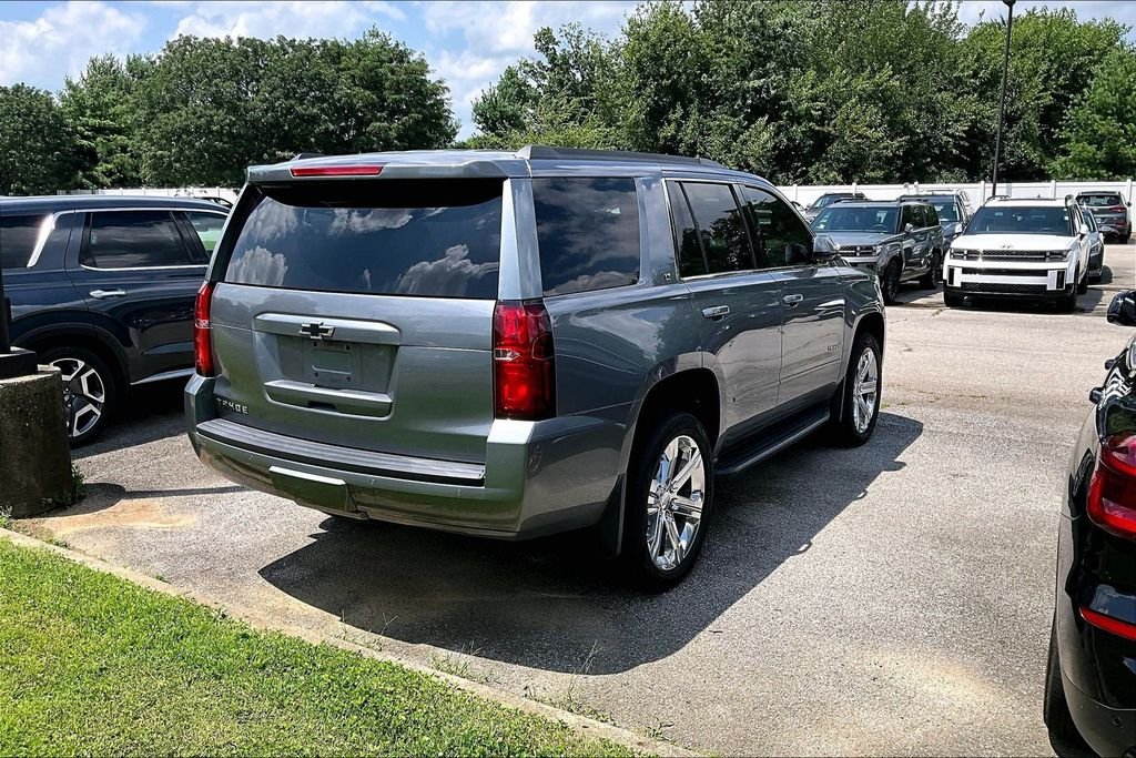 Used 2019 Gray Chevrolet LT image 7
