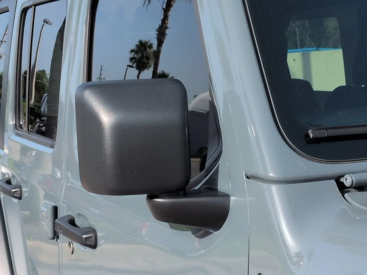 Used 2025 Anvil Clearcoat Jeep Sport S image 11