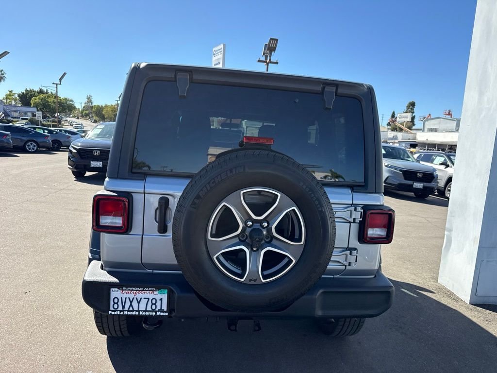 Used 2020 Billet Silver Metallic Jeep Unlimited Sport S image 4