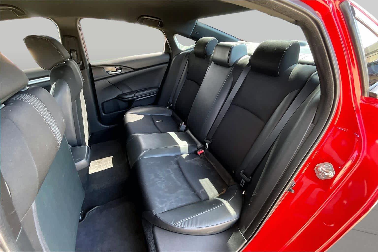 Used 2019 Rallye Red Honda Sport image 21