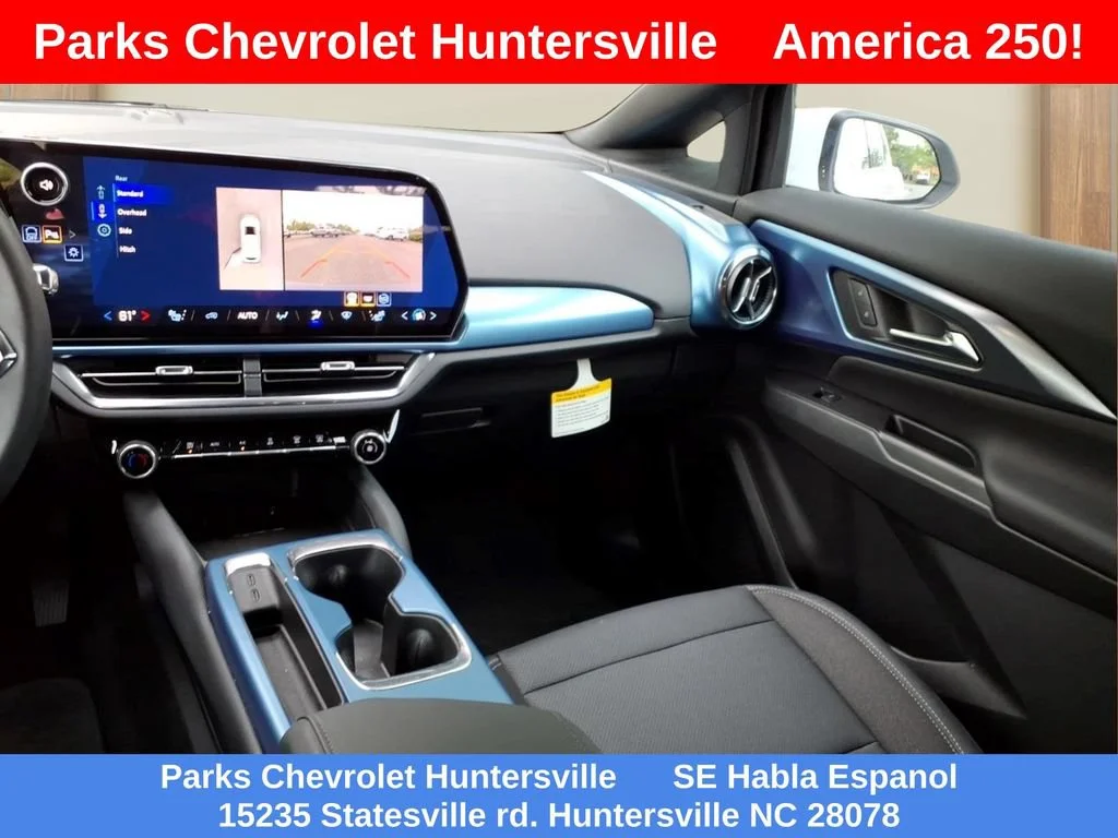 New 2026 Summit White Chevrolet LT image 23