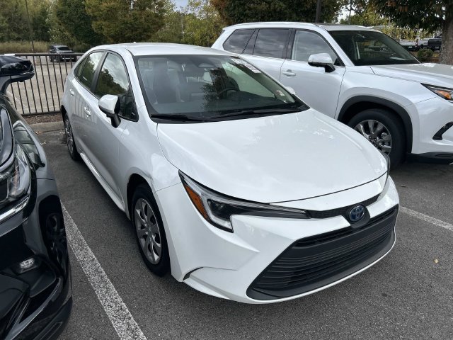 Used 2023 White Toyota LE image 1