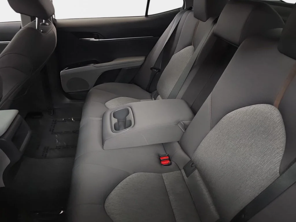 Used 2020 Gray Toyota LE image 16