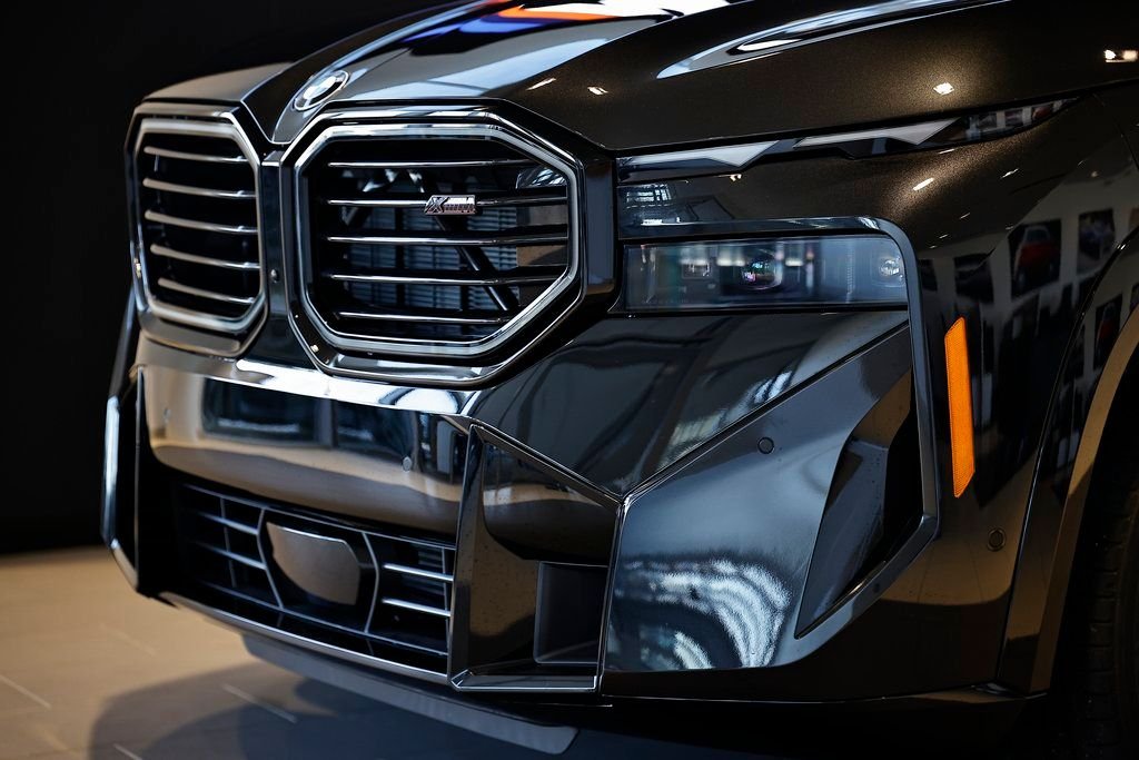 New 2026 Black Sapphire Metallic BMW Label image 13